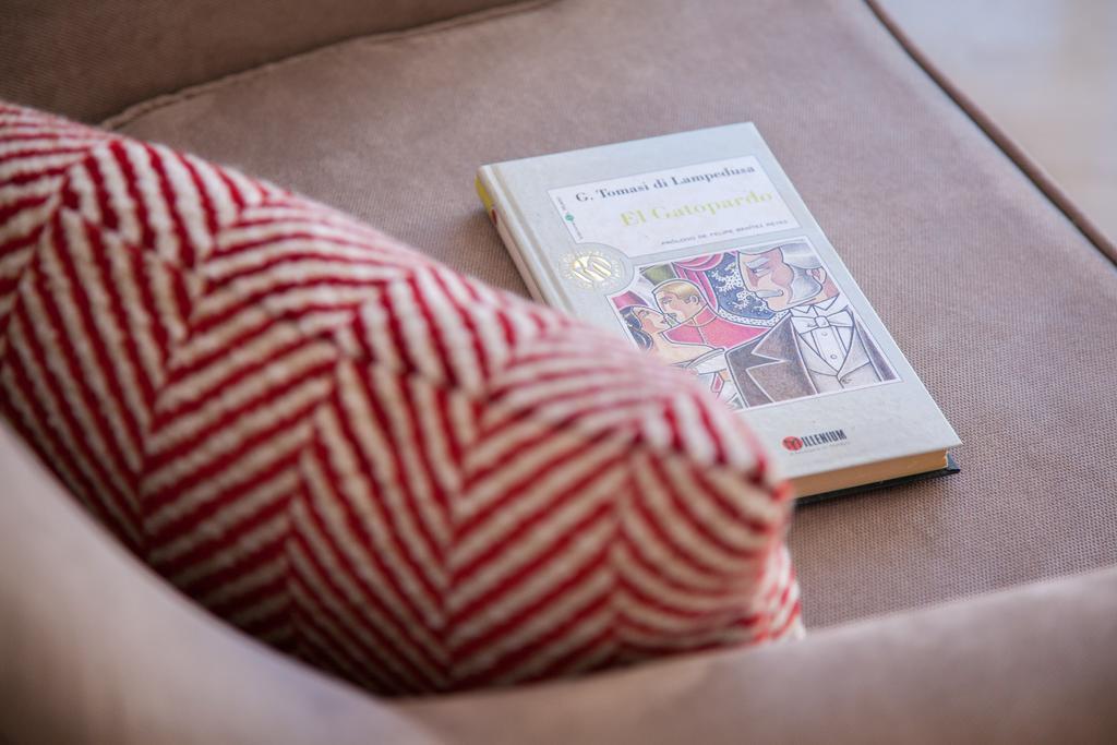 Lukanda Mariana セビリア エクステリア 写真